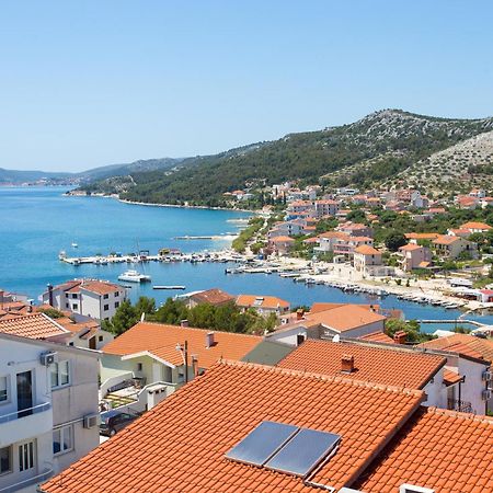 Apartmani Stanic Seget Vranjica Εξωτερικό φωτογραφία