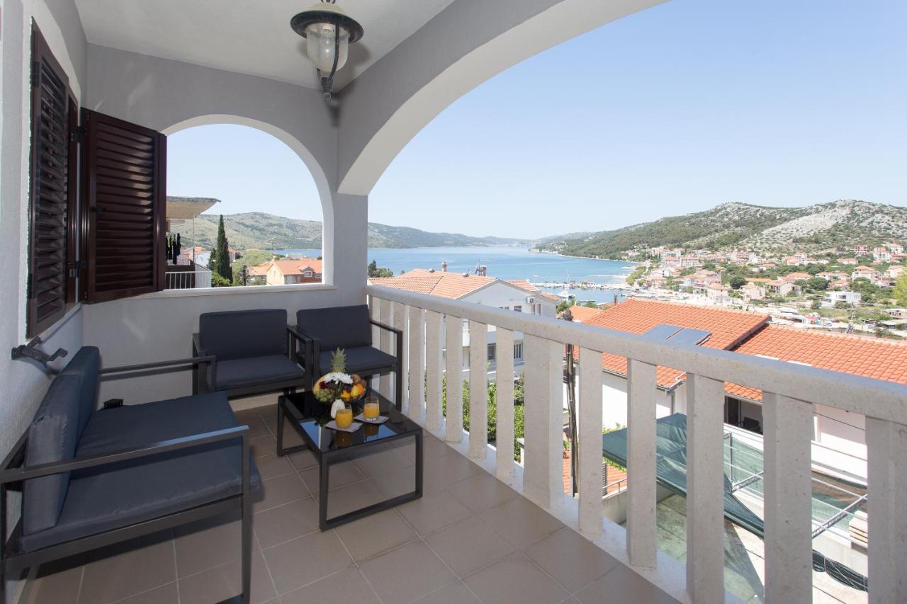 Apartmani Stanic Seget Vranjica Εξωτερικό φωτογραφία