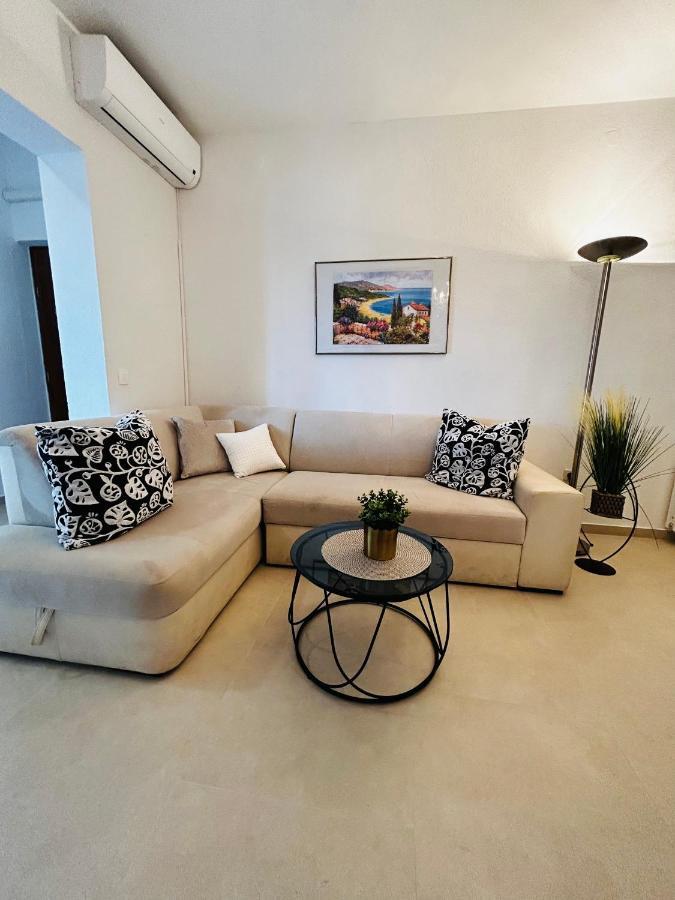 Apartmani Stanic Seget Vranjica Εξωτερικό φωτογραφία