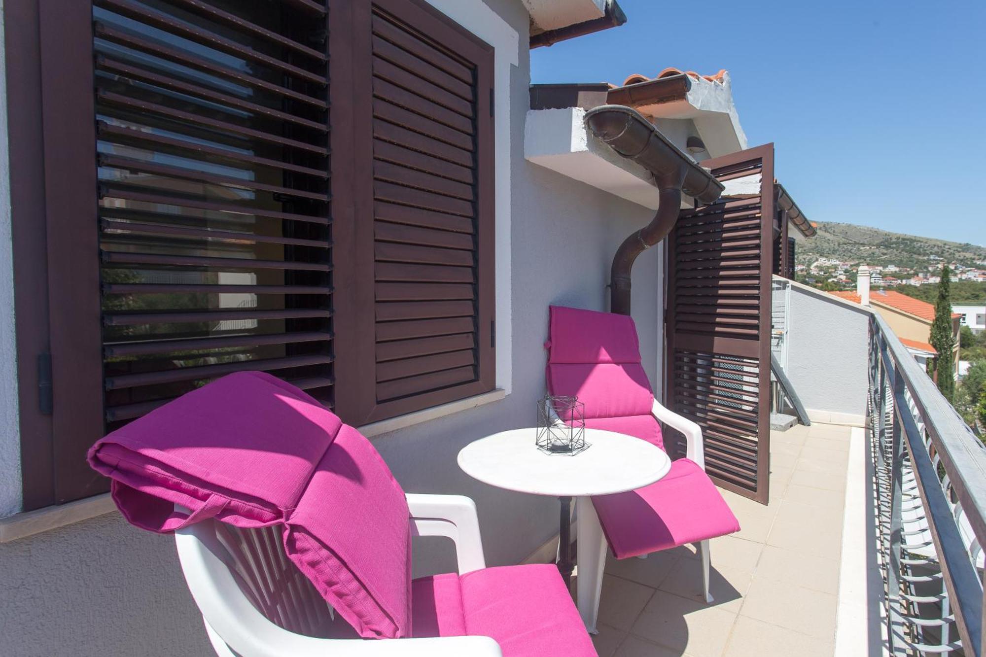 Apartmani Stanic Seget Vranjica Δωμάτιο φωτογραφία